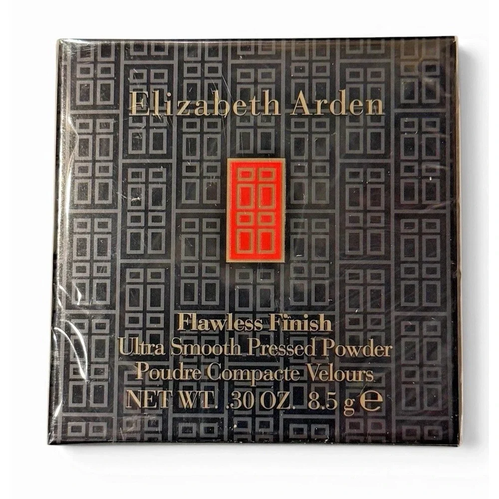 Elizabeth Arden Flawless Finish Ultra Smooth Pressed Powder Medium 03 NIB